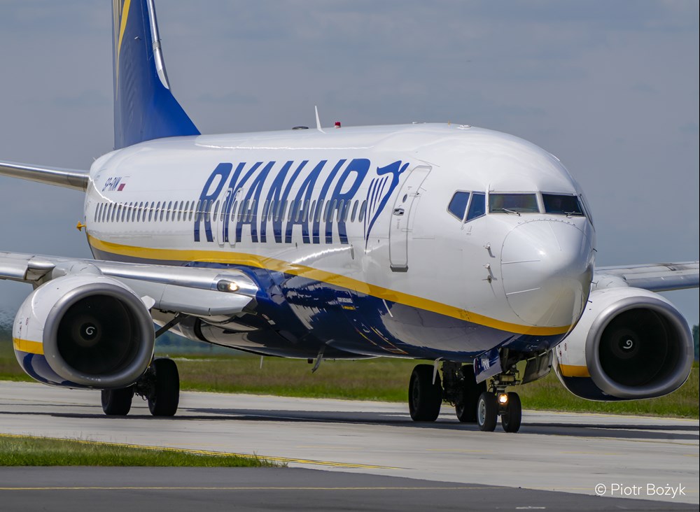 Ryanair zbazuje piąty samolot w Poznaniu. Cztery nowe trasy w okresie zimowym