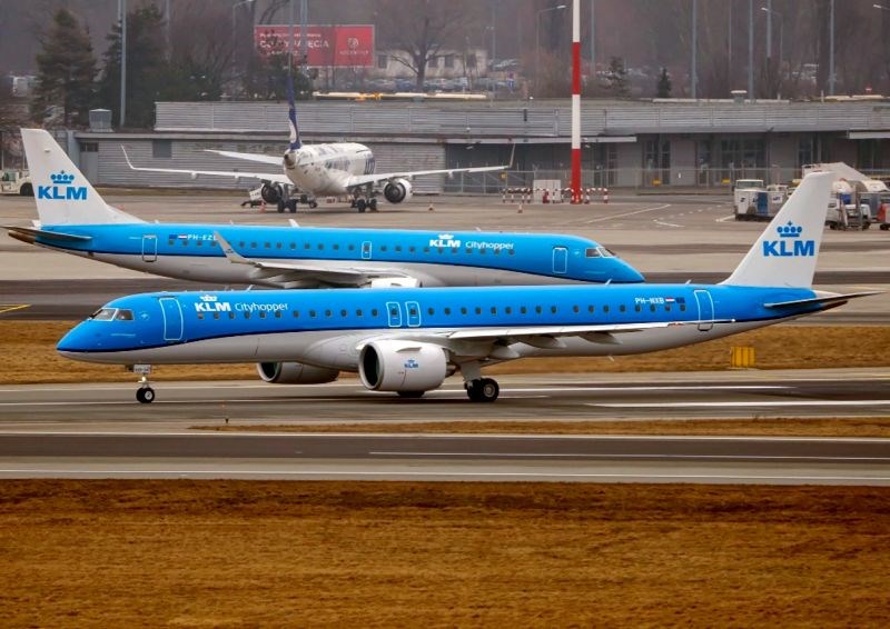 KLM ograniczy siatkę połączeń