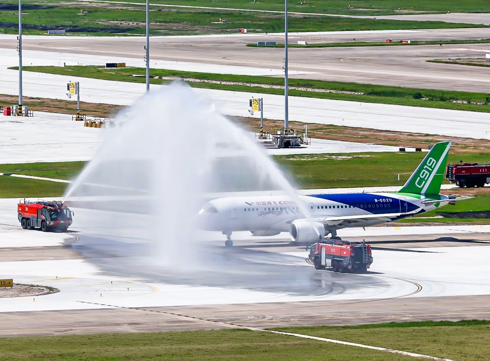 COMAC C919-600 wykonał pierwszy lot techniczny