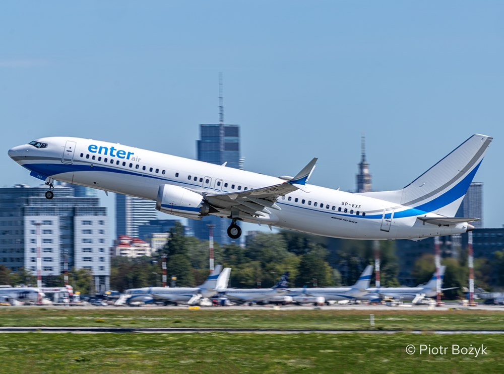 Dziewięć B737 MAX Enter Air objętych ostatnią dyrektywą FAA