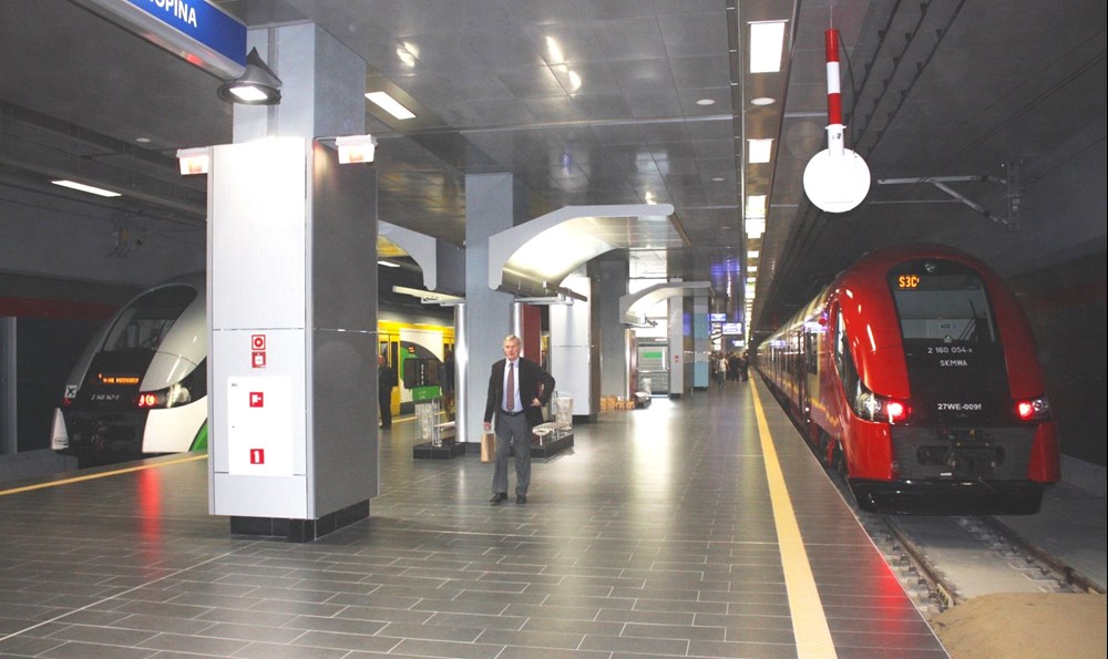 Pociągi dalekobieżne na Lotnisku Chopina? Zbyt niska przepustowość