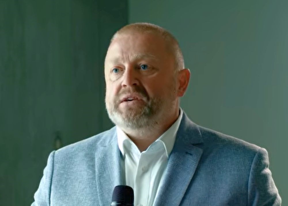 Moczulski (LOT): Pasażerowie lubią Warszawę
