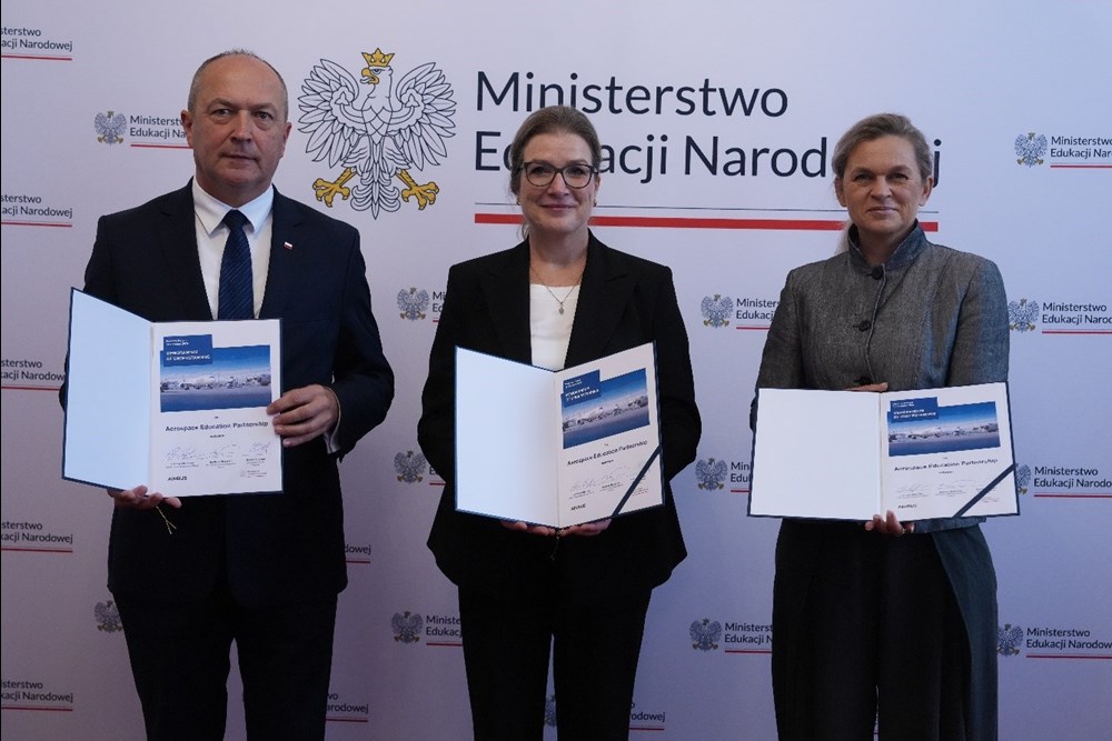 Airbus podpisał porozumienie z Ministerstwem Edukacji Narodowej