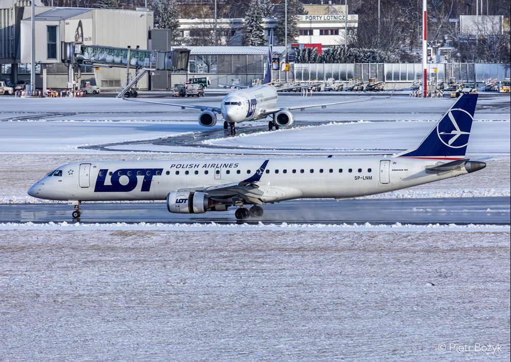 Lotnisko Chopina: PPL wybrały wykonawcę rozbudowy płyty postojowej PPS-5C