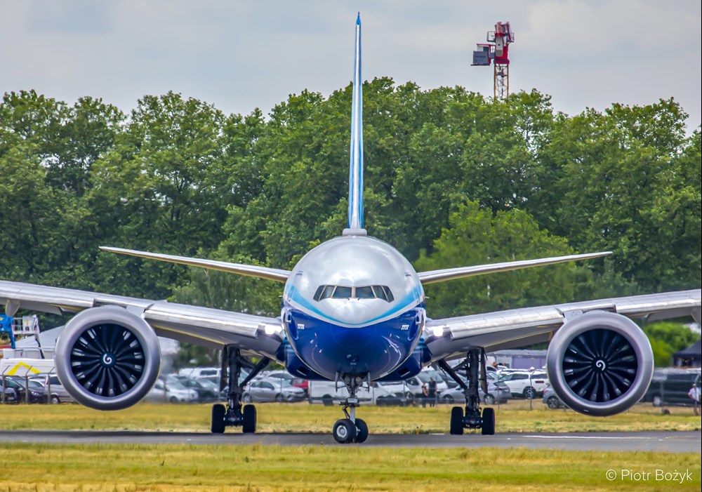 Boeing poprawia wyniki, ale problemy produkcyjne odsuwają odbudowę rentowności
